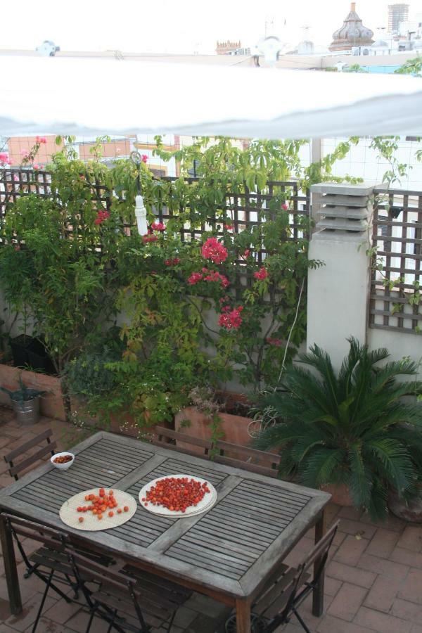 Guest House Europa 12 Севилья Экстерьер фото