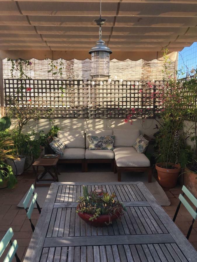 Guest House Europa 12 Севилья Экстерьер фото